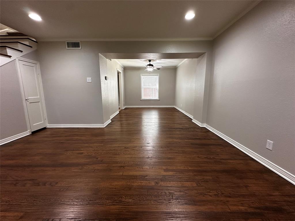 6451 Oriole Drive Property Photo 8