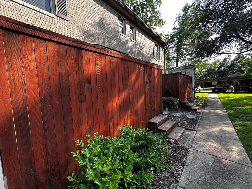 6451 Oriole Drive Property Photo 28