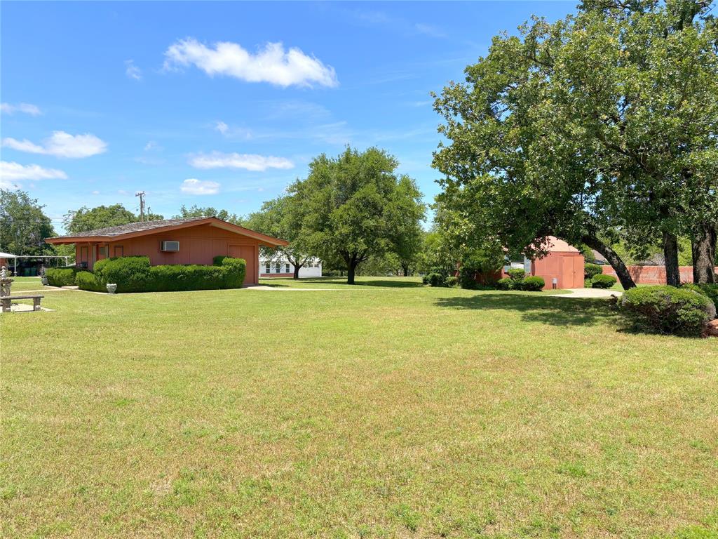 905 Bennett Drive Property Photo 12