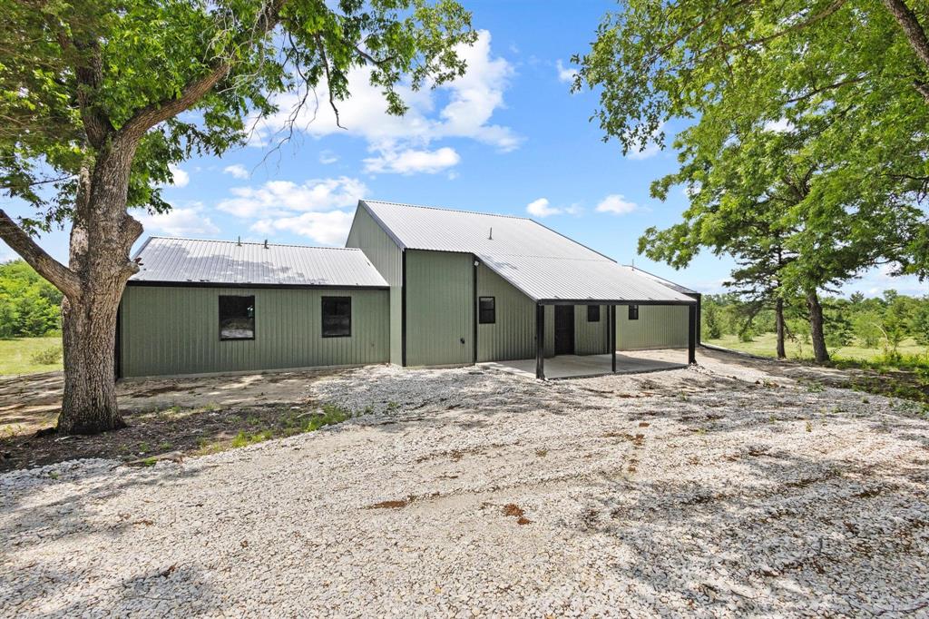 516 County Road 27450 Property Photo 1