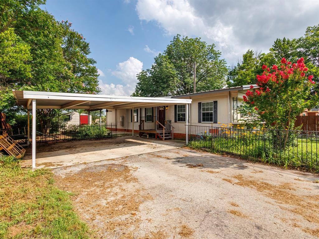 415 Longhorn Drive Property Photo 1