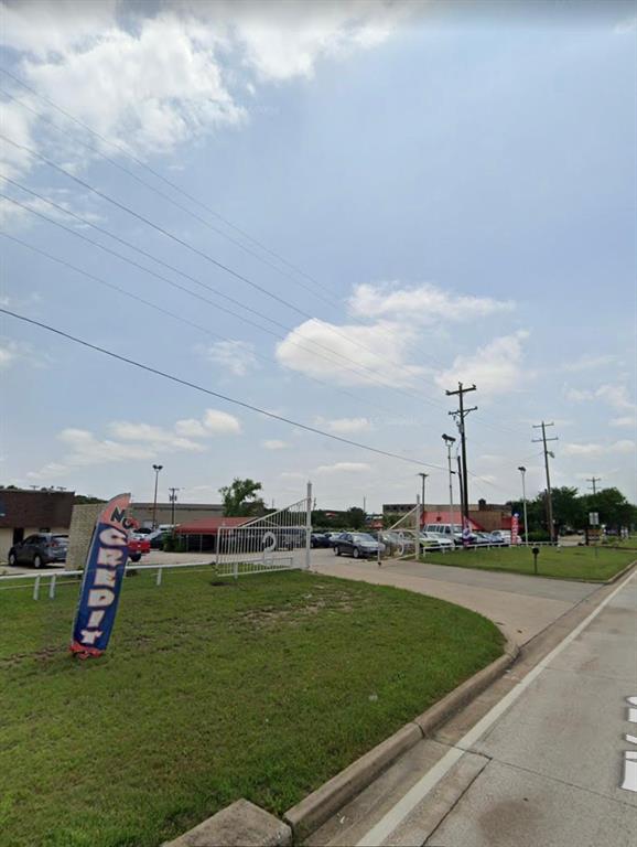 1101 S State Highway 78 Property Photo 2
