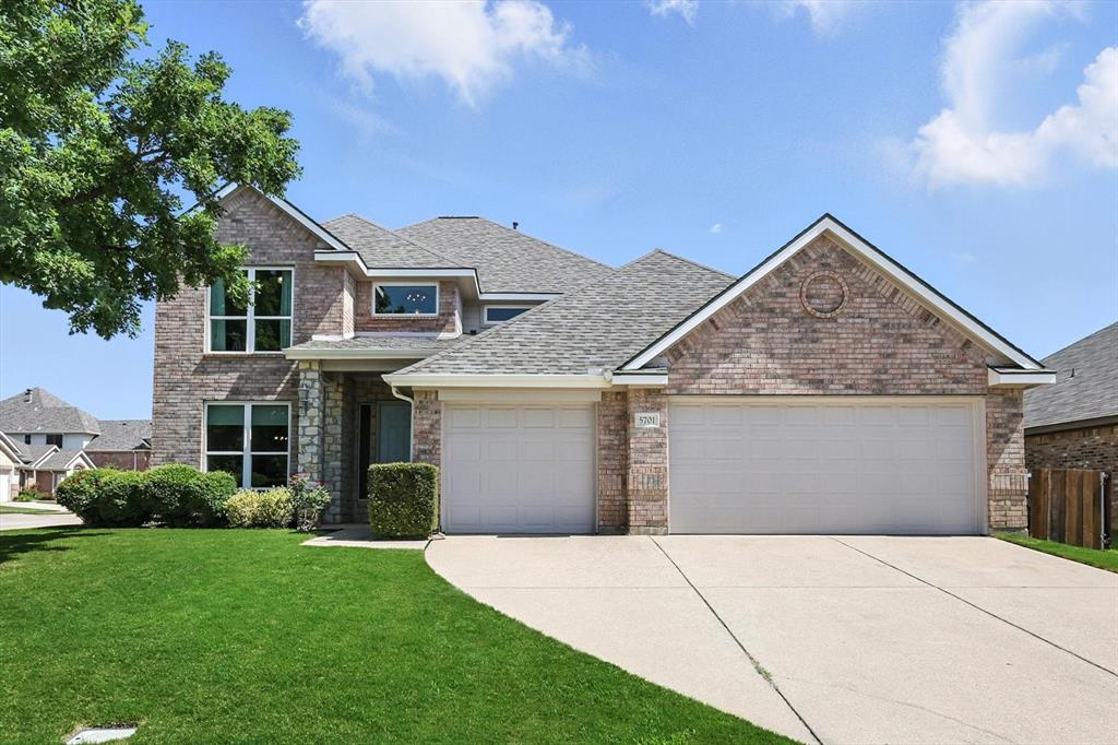 5701 Sugar Maple Drive Property Photo 1
