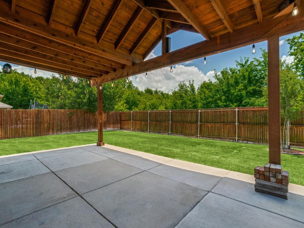 1801 Burl Lane Property Photo 2