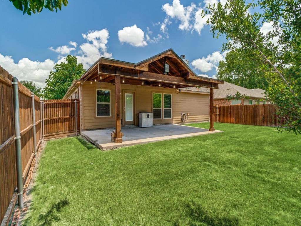 1801 Burl Lane Property Photo 3