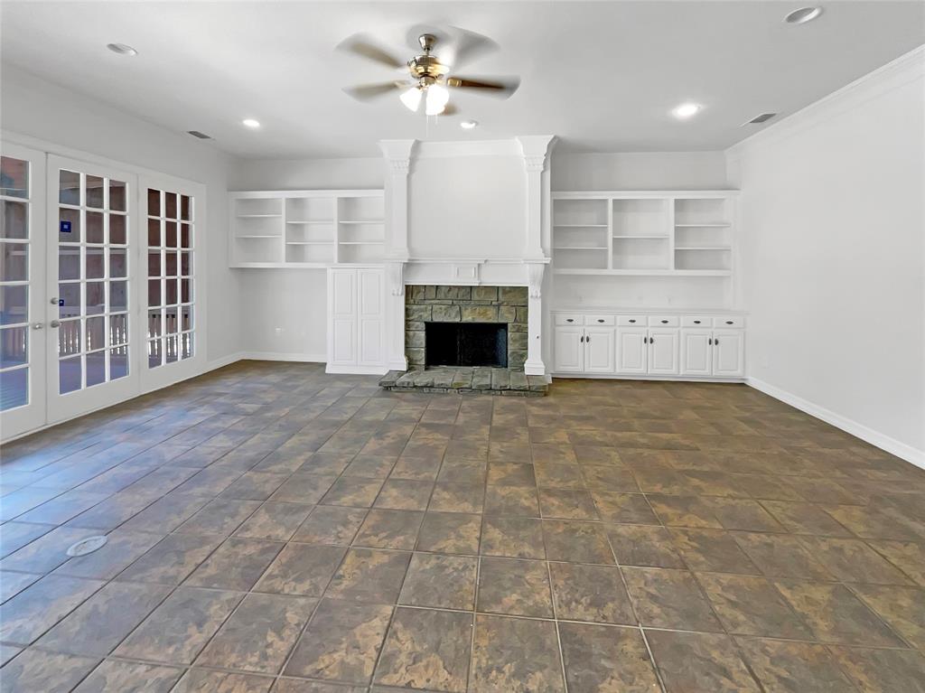 4513 Old Pond Drive Property Photo 3