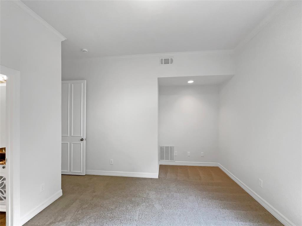 4513 Old Pond Drive Property Photo 17