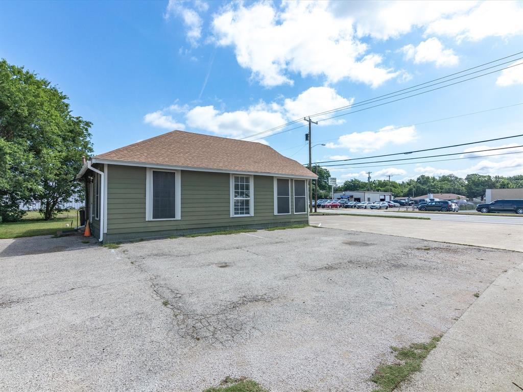 1003 S Main Street Property Photo 27