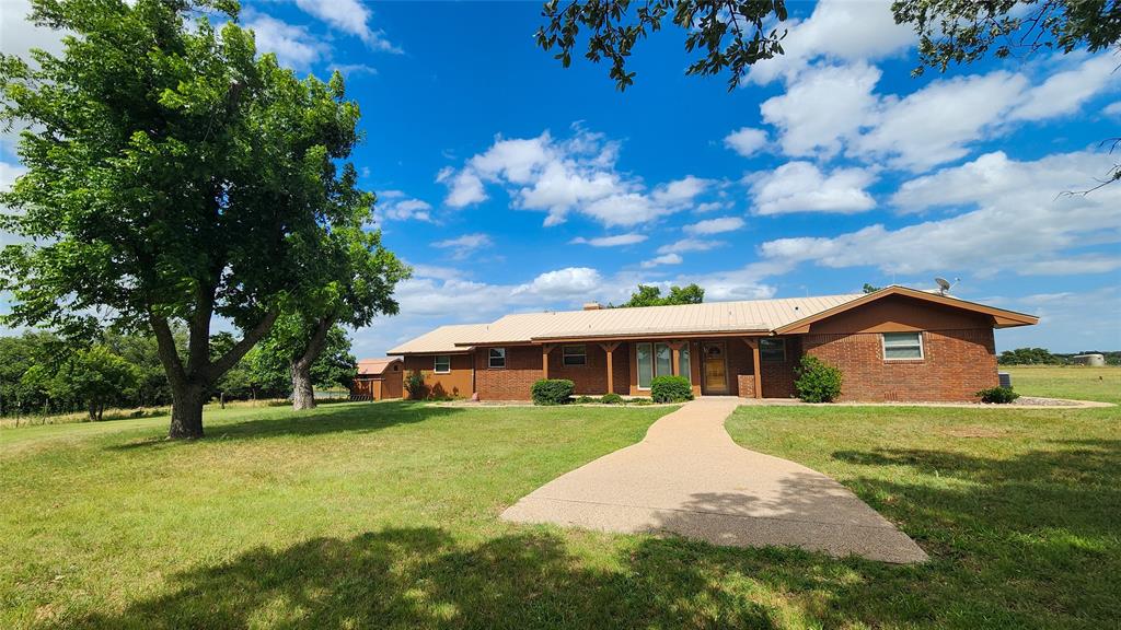 149 Private Road 1914 Property Photo 1