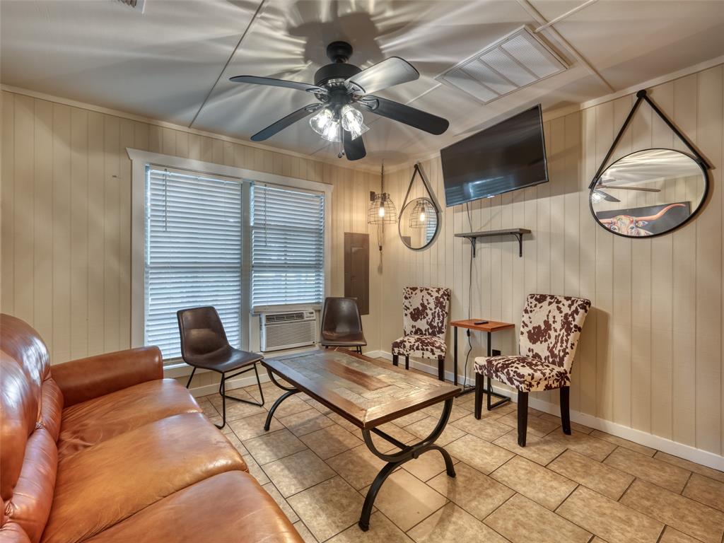 10204 Cr 3807 Property Photo 22