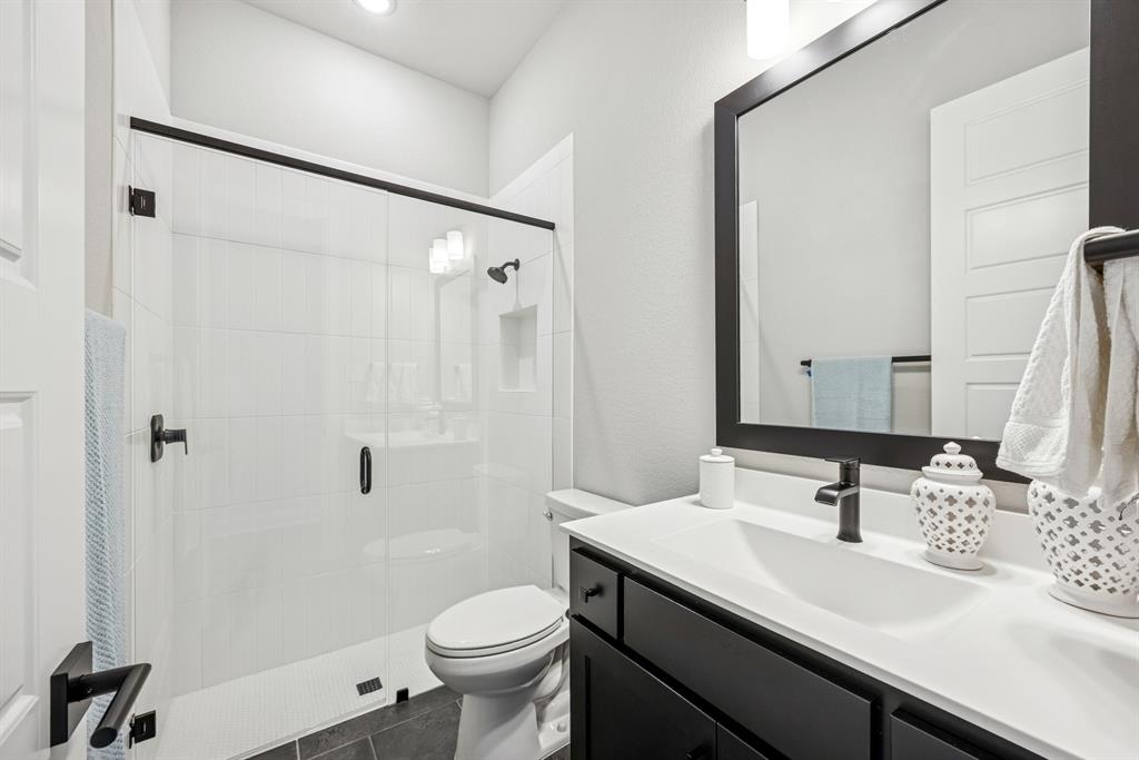 2221 Village Trail Property Photo 15