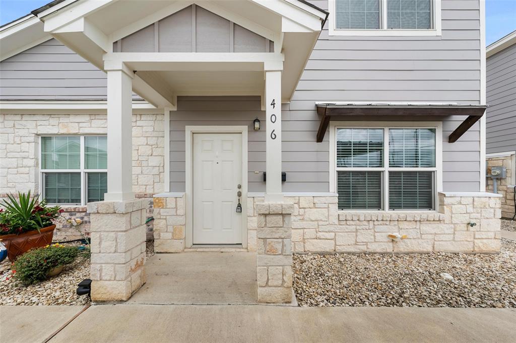 406 Spring Street Property Photo 1
