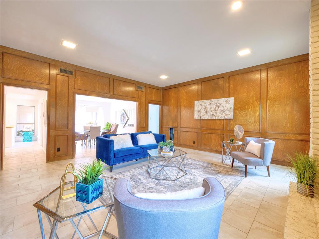 1208 Richland Oaks Drive