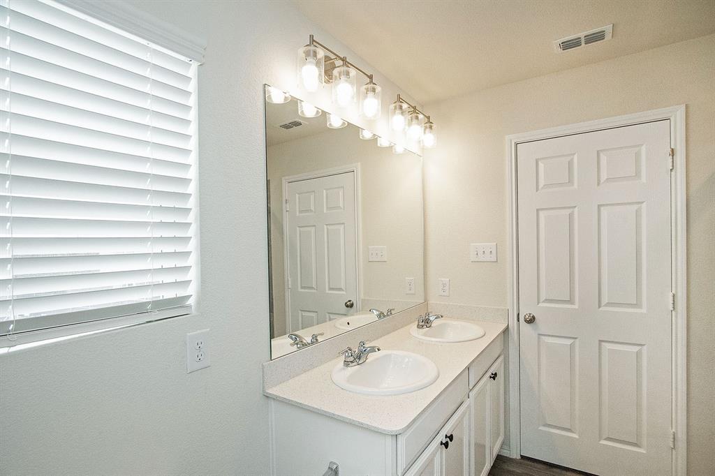 1544 Vega Drive Property Photo 20