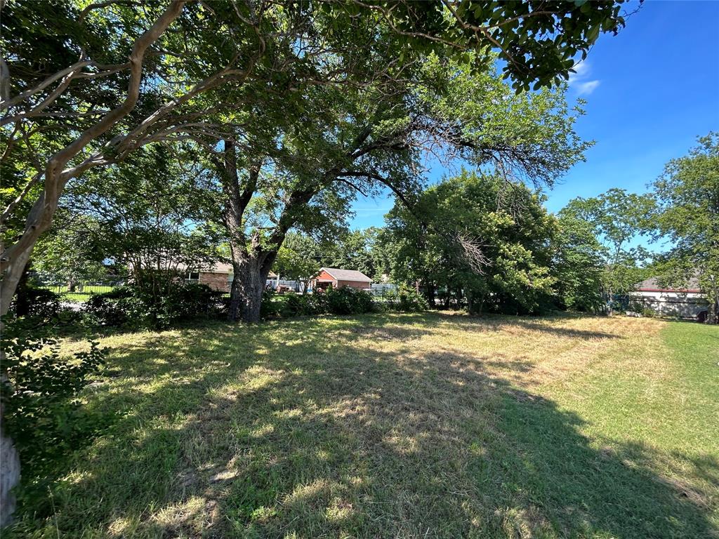 3806 Maybeth Street Property Photo 1