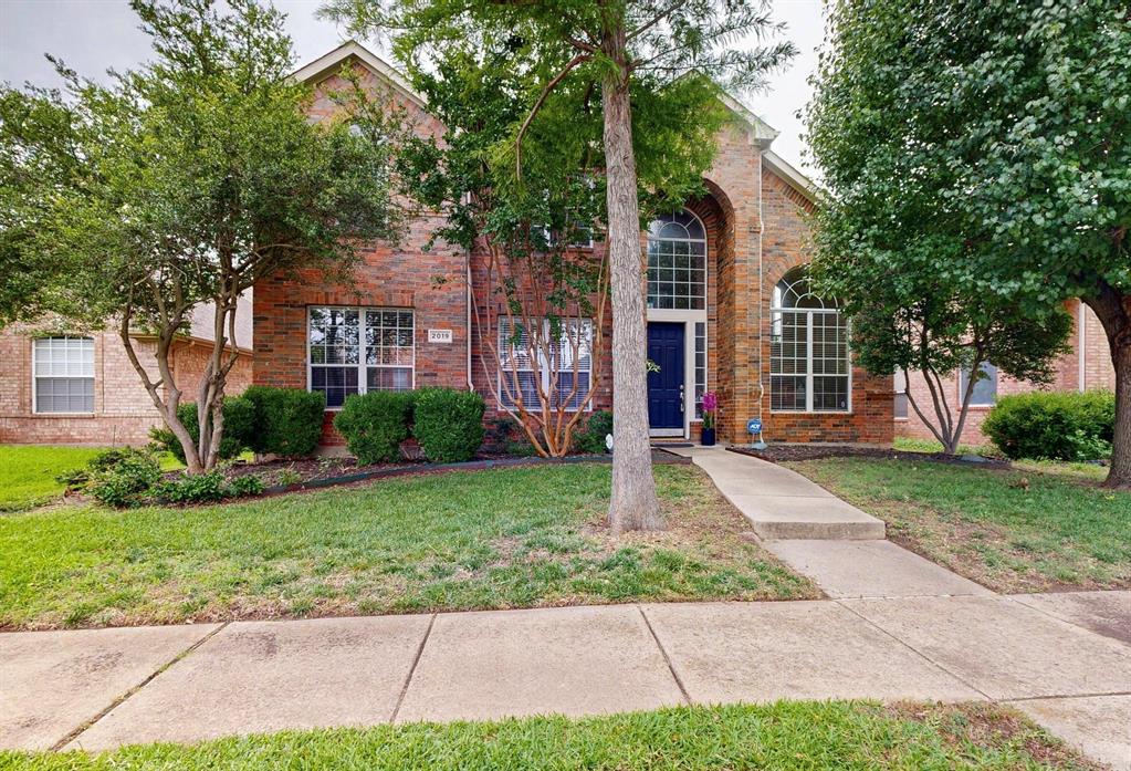 2019 Westbury Lane Property Photo 1
