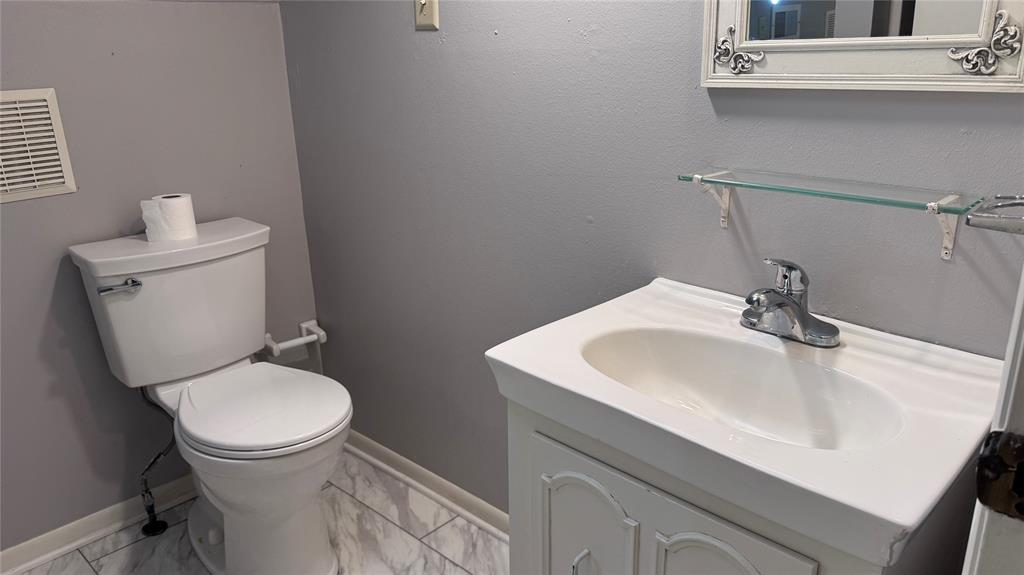573 S Preston Avenue Property Photo 25