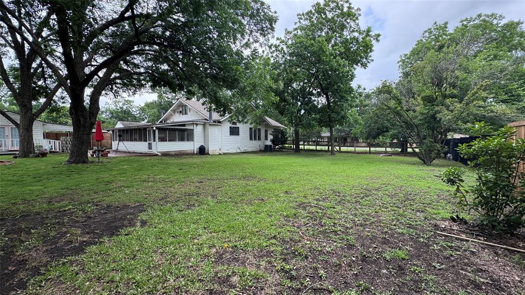 573 S Preston Avenue Property Photo 32