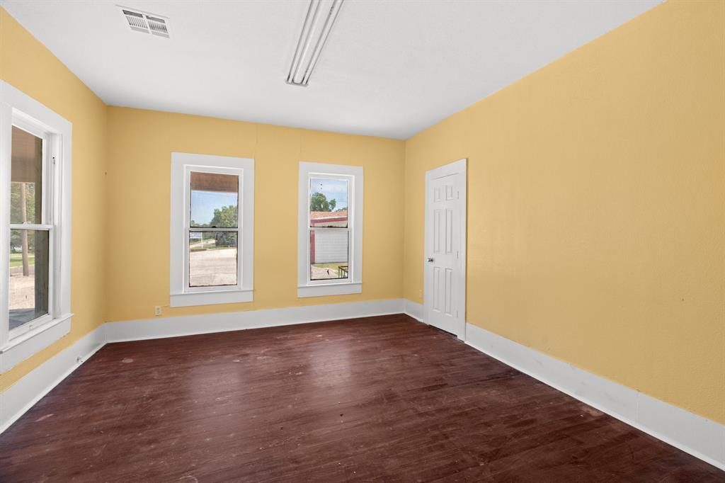 404 S 34th Street Property Photo 8