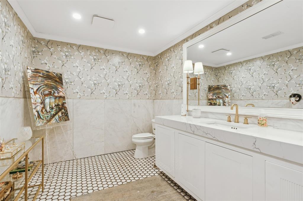 3500 Easy Street Property Photo 7