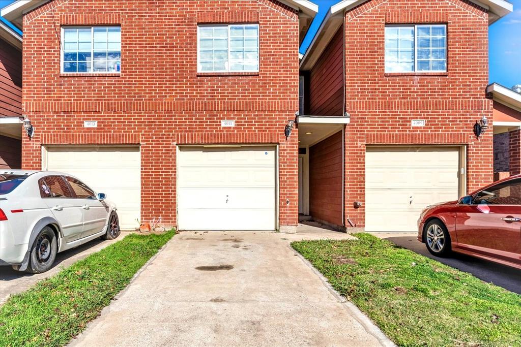 4011 Preferred Place Property Photo 1