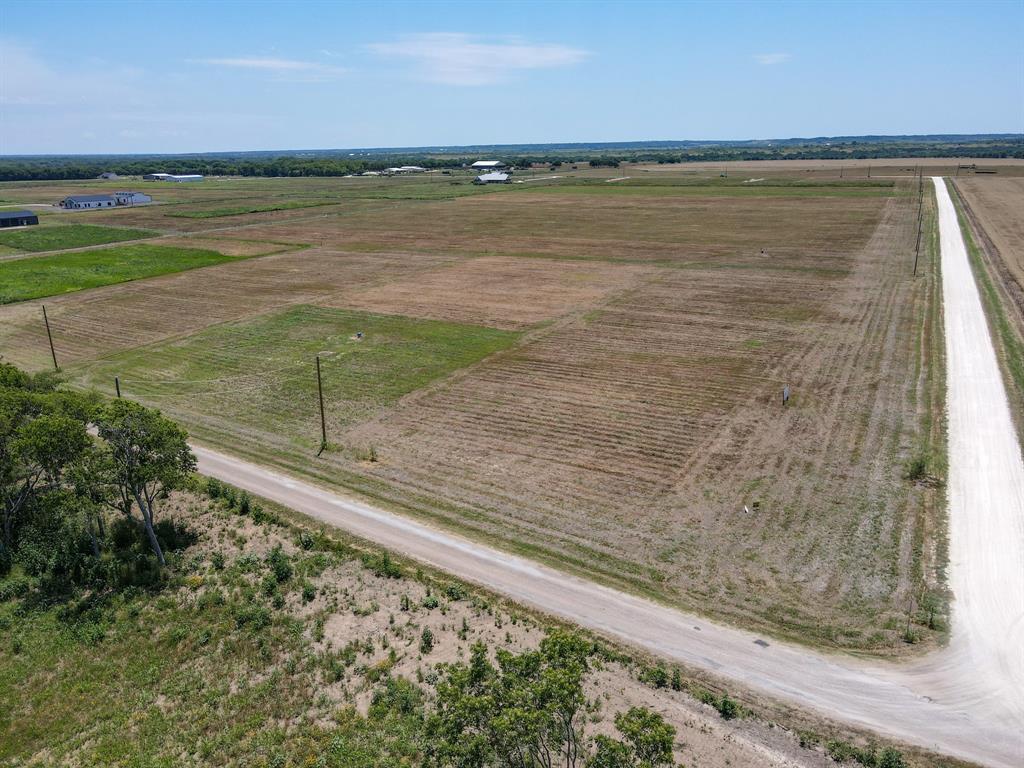 9133 County Road 101a Property Photo 8