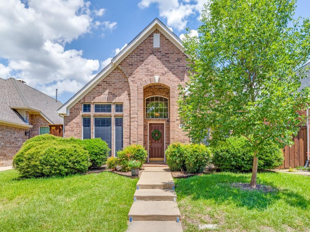 8416 Gateway Drive Property Photo 1
