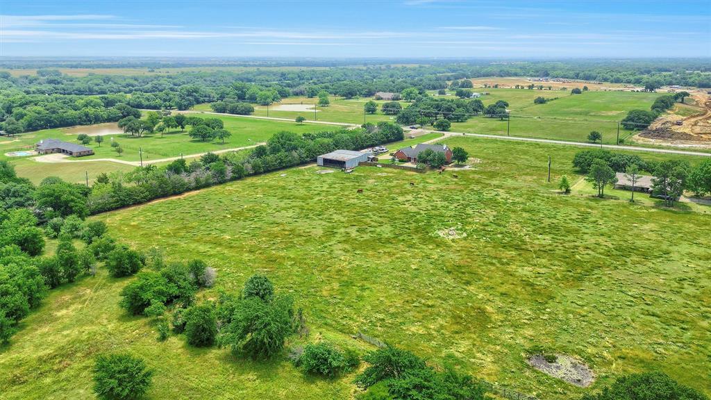 12153 Mustang Road Property Photo 3