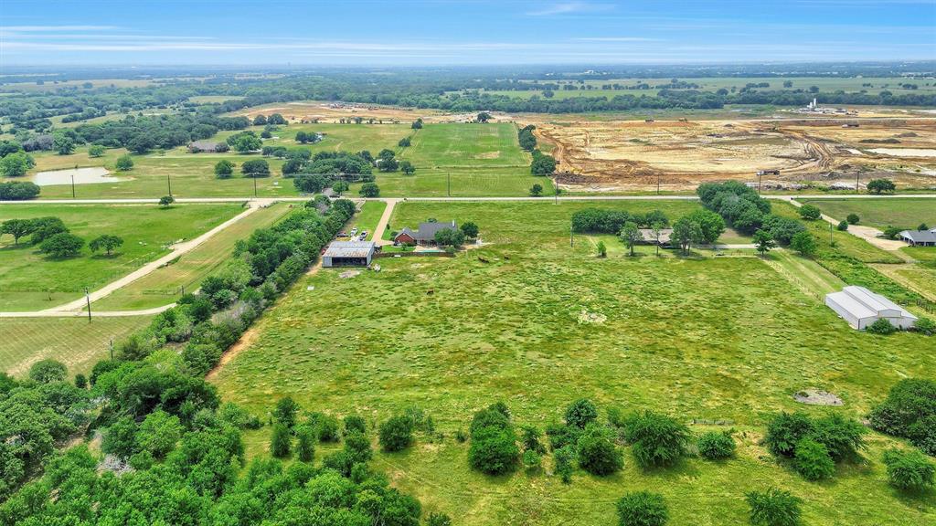 12153 Mustang Road Property Photo 4