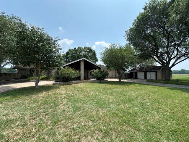 89 Private Road 3090