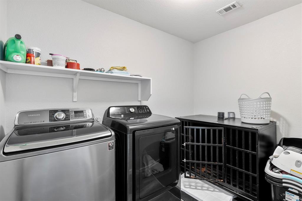 204 Waxberry Drive Property Photo 24