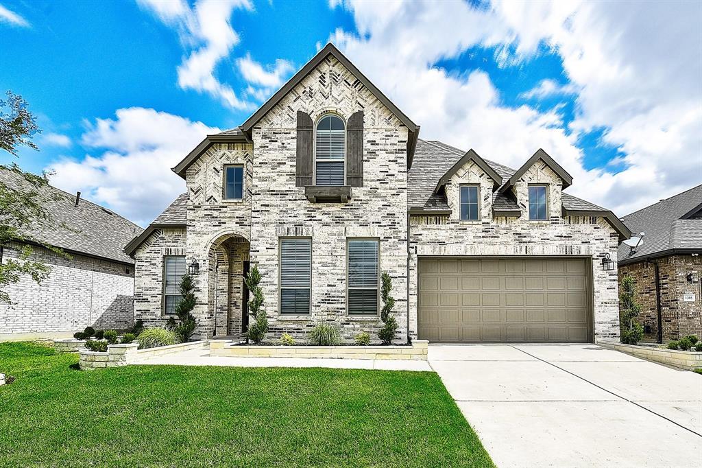 1301 Saddle Ridge Drive Property Photo 1