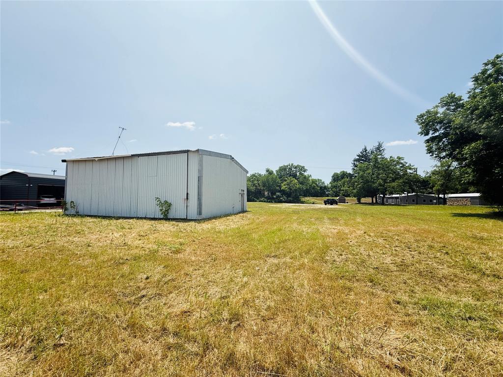 1104 O'neal Street Property Photo 12