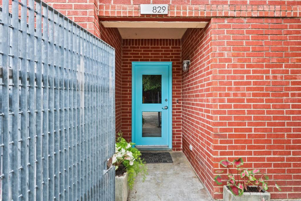 829 W Daggett Avenue H Property Photo 1