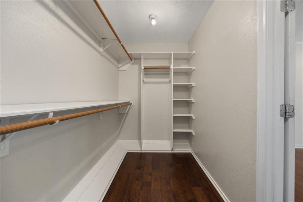 4517 Cloudview Road Property Photo 17
