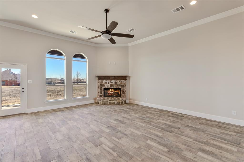 1022 Foolish Pleasure Drive Property Photo 4