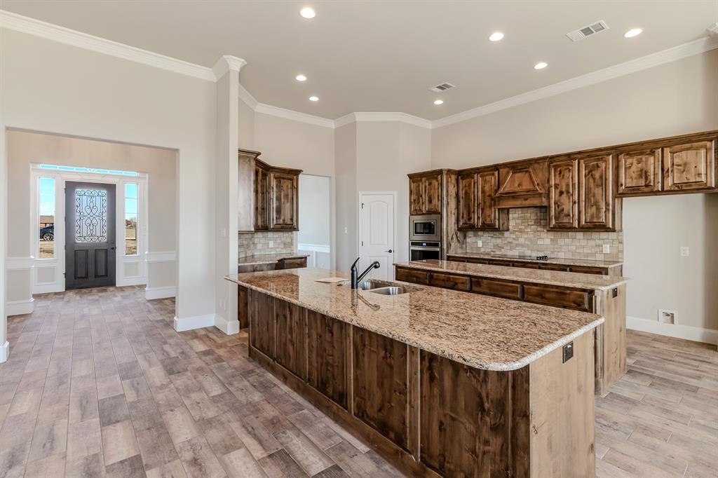 1022 Foolish Pleasure Drive Property Photo 6