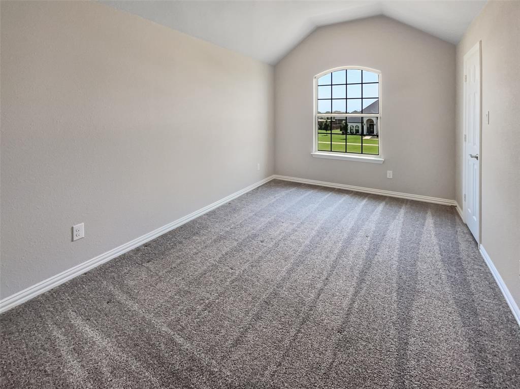 233 Stonegate Way Property Photo 9