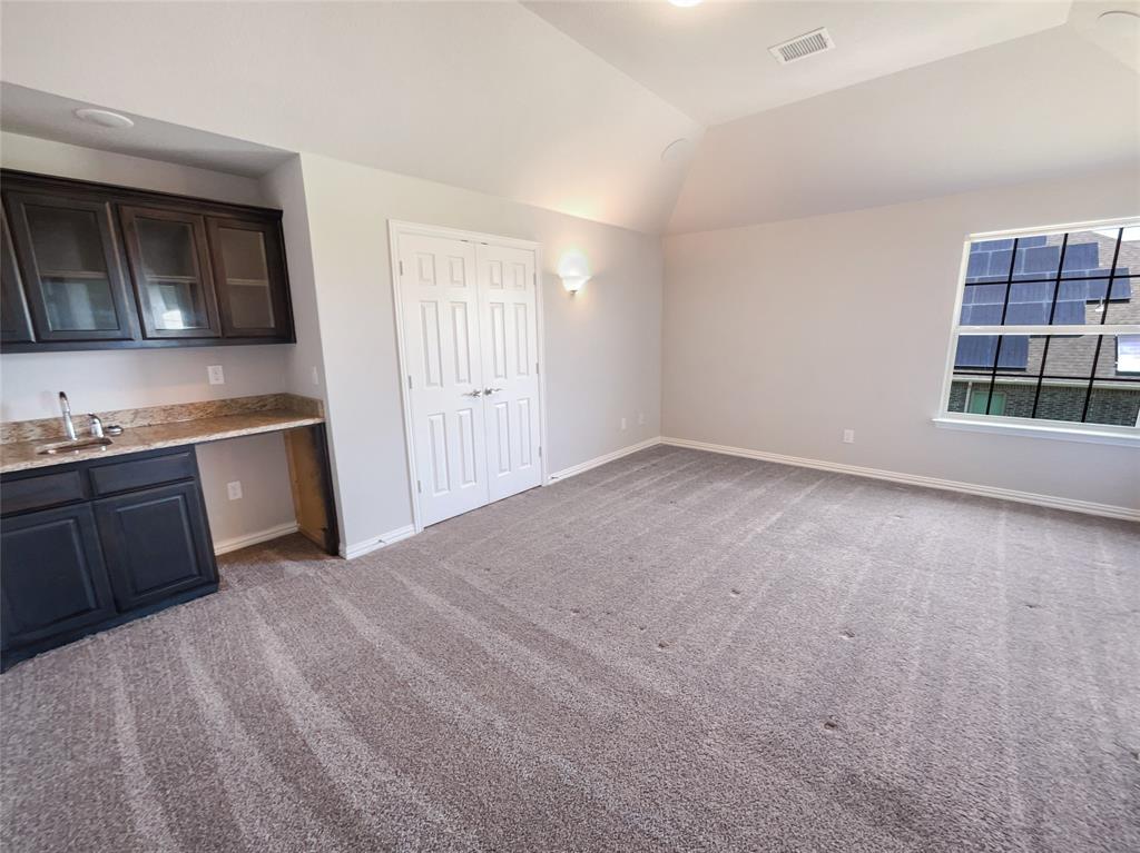 233 Stonegate Way Property Photo 18