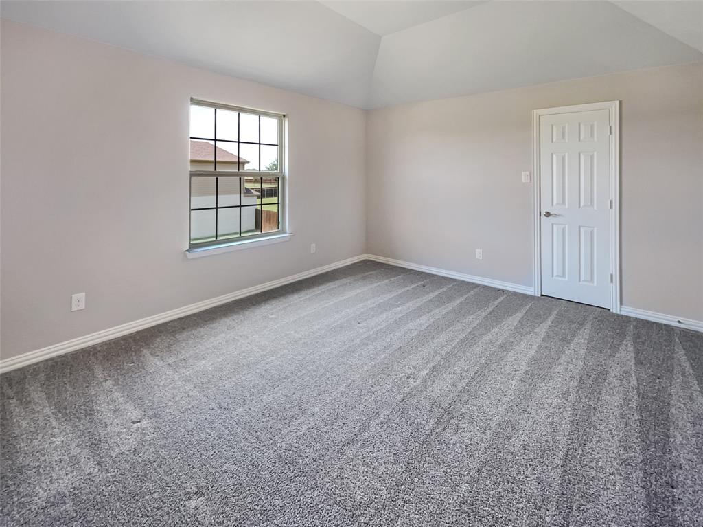 233 Stonegate Way Property Photo 19