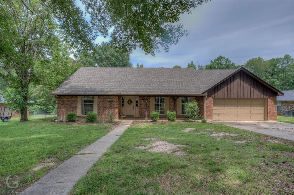 1304 Whispering Pines Drive Property Photo 1