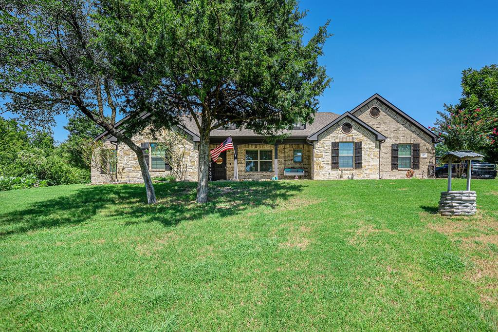 407 Dill Road Property Photo 1