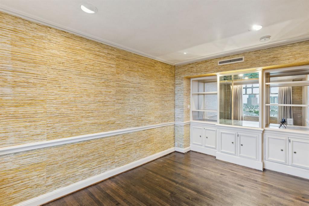 3525 Turtle Creek Boulevard Property Photo 12