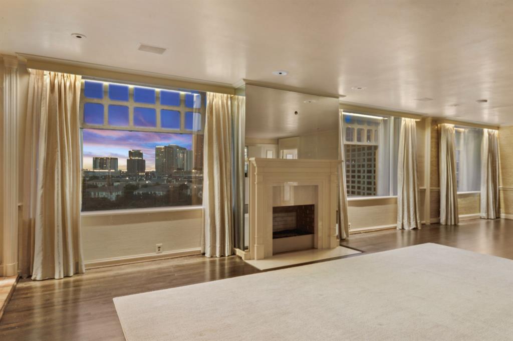 3525 Turtle Creek Boulevard Property Photo 13