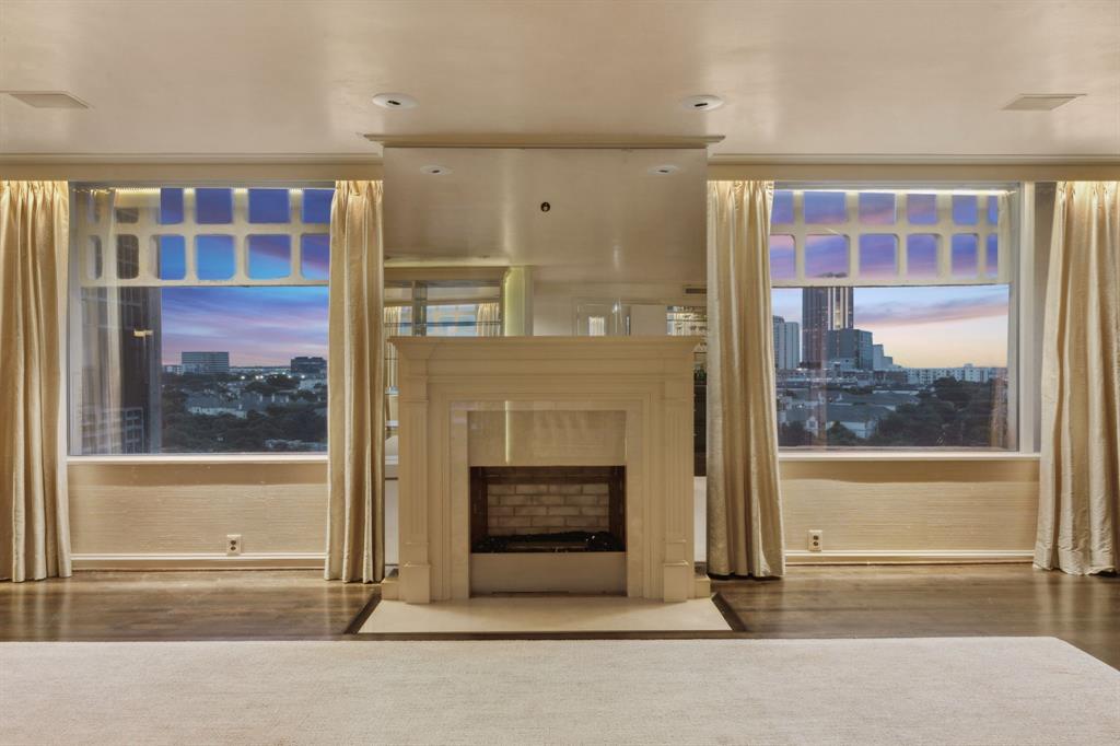 3525 Turtle Creek Boulevard Property Photo 14
