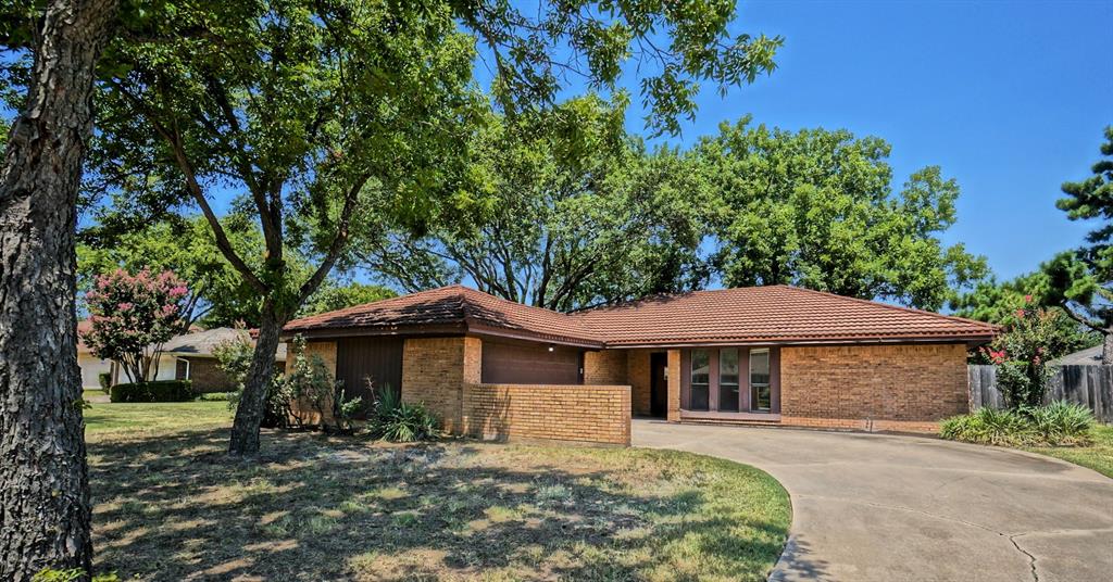 107 Creek Courts Drive Property Photo 1