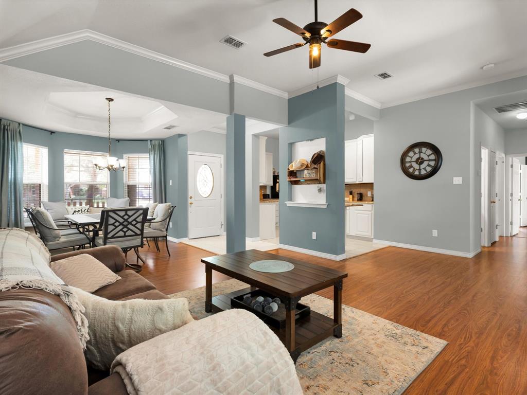 3401 Muleshoe Lane Property Photo 4
