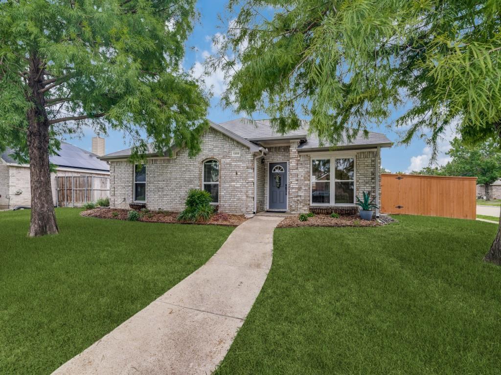 7202 Bryn Mawr Drive Property Photo 1