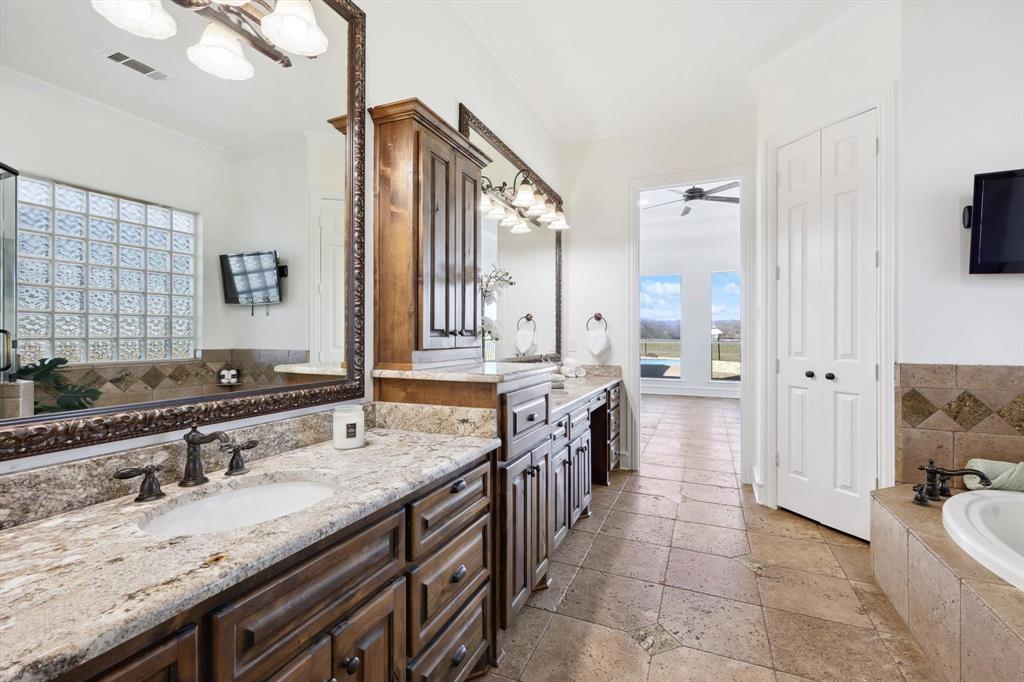 12886 Saint John Road Property Photo 17