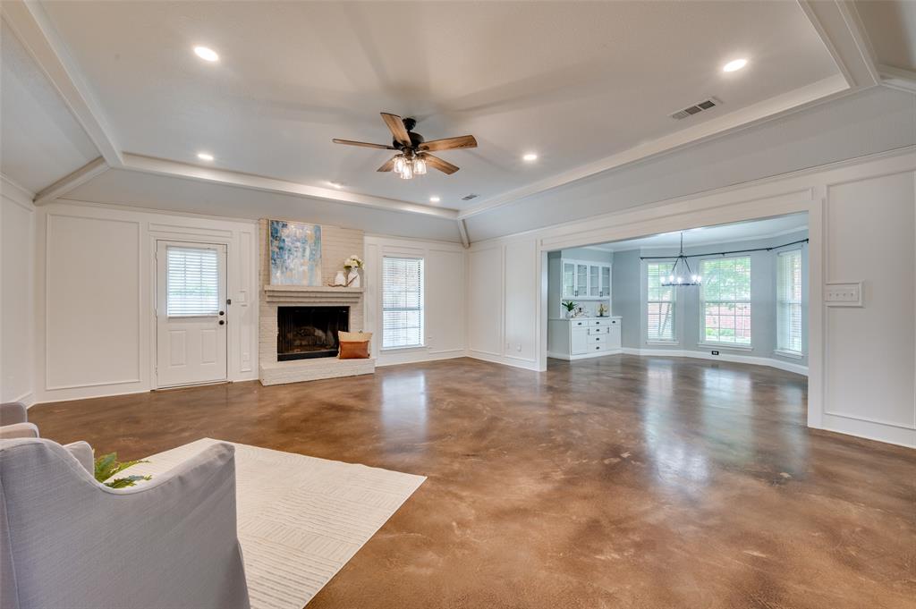 4704 N Meadow Ridge Circle Property Photo 8